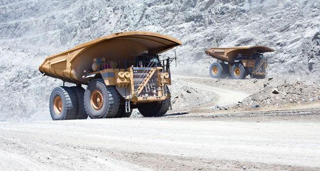 Why Are Investors Rushing Into TSX:GMIN - G Mining Ventures Amid Gold Rally and Middle East Tensions?
