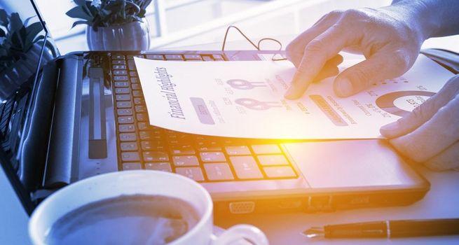 Senvest Capital Faces Fresh Selling Pressure as Portfolio Exposure and Global Risks Cloud Visibility