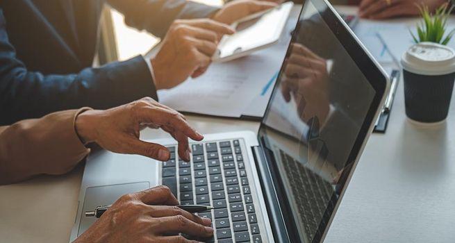 Is London Stock Exchange Group (LSEG) a Top FTSE 100 Growth Stock for 2026?