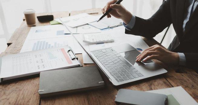 Discovery Silver Outlook: Can the Stock Recover?