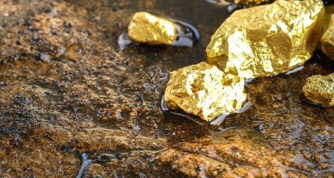 Gold Rush 2026: Top 3 TSX Powerhouses Set to Outperform as Bullion Eyes $5,000
