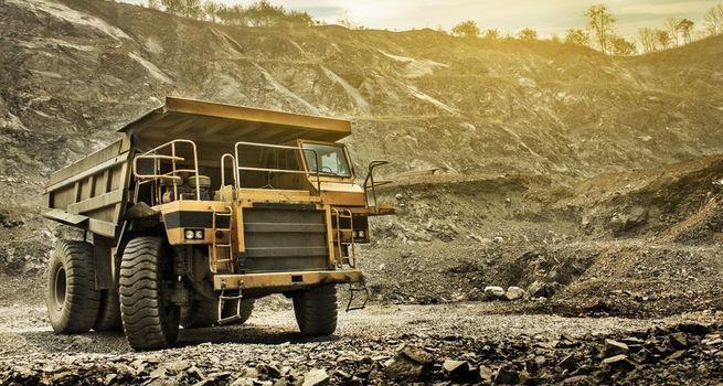 Patagonia Gold Corp. (TSXV:PGDC) Gains Momentum as Gold Prices Stay Firm