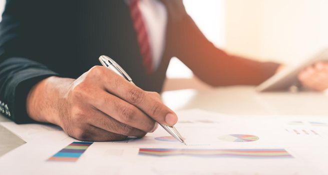 What Upcoming Canada Dividends Should Income Investors Track?