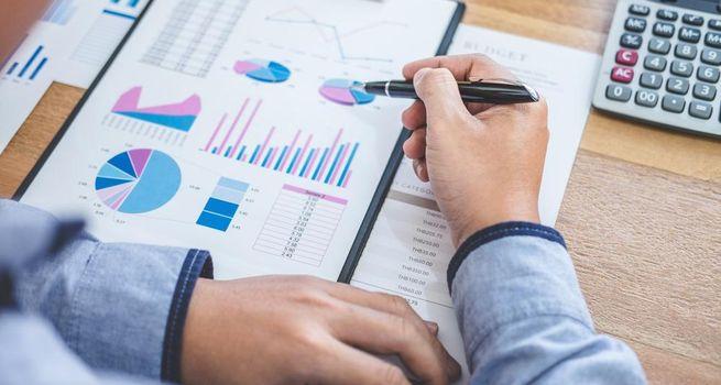 Osisko Development Corp Faces Pressure as Funding Overhang and Execution Risks Weigh on Sentiment