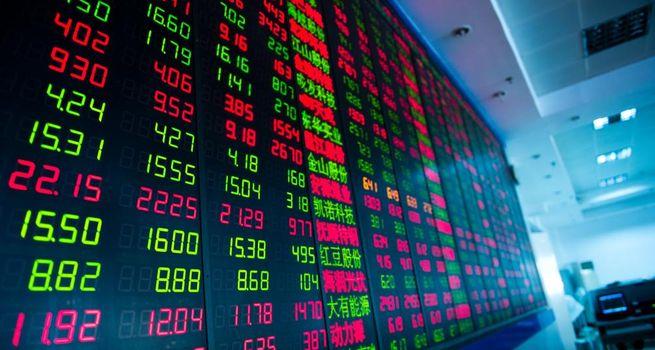 C-COM Satellite Systems Inc Under Pressure as Weak Sentiment and Execution Risks Weigh on Outlook