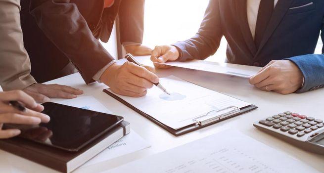 Automotive Finco’s 15% Dividend Yield Is Hard to Ignore — But AFCC.H Investors Need to Watch the Payout Risk