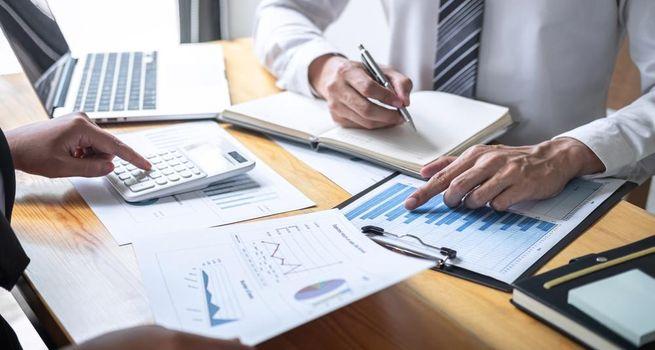 Vault Strategic Mining Corp. Gains Momentum as Commodity Strength and Strategic Mining Trends Support Recovery Story