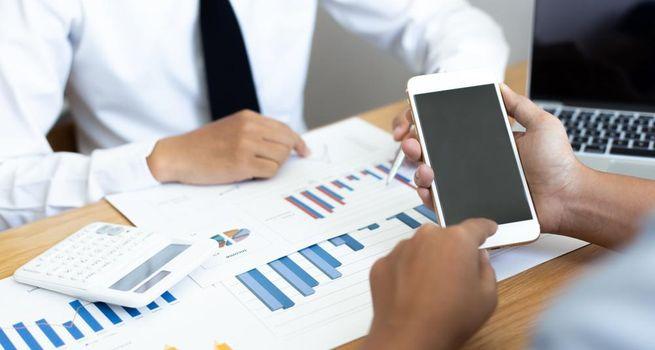 Sparc AI Stock Jumps: Buy Opportunity or Momentum Trap?
