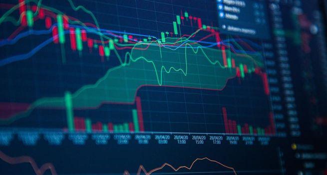 Is TSX:ARE - Aecon Facing Construction Sector Risks or a Long-Term Recovery Story in 2026?