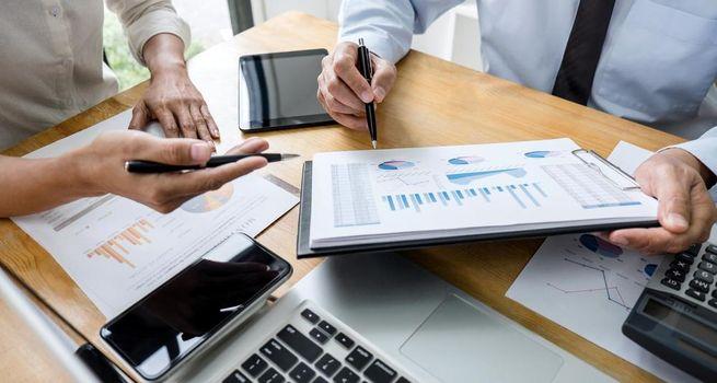 TSXV:AMX Stock Jumps Amid Gold Rally – Should You Buy Now?