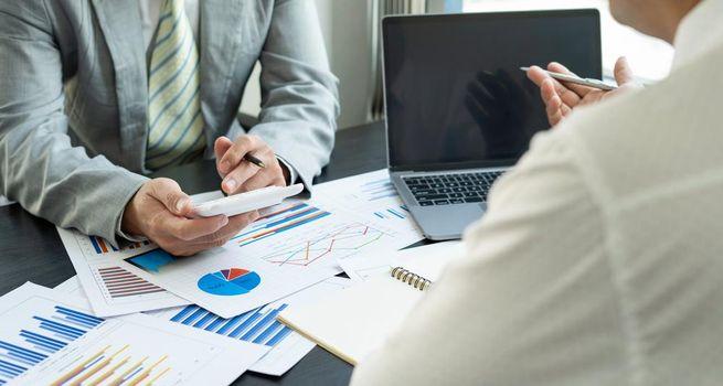 Are Canadian Chip Stocks the Next Big Winners in the Global AI Supercycle 2026?