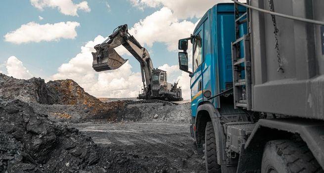 Troilus Mining Corp Stock Under Pressure as Mining Sector Sentiment Weakens