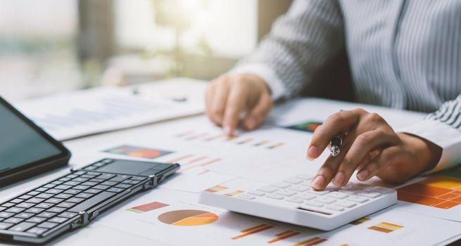 Are Canadian Banks Losing Ground to Private Credit or Adapting to a New Lending Era?