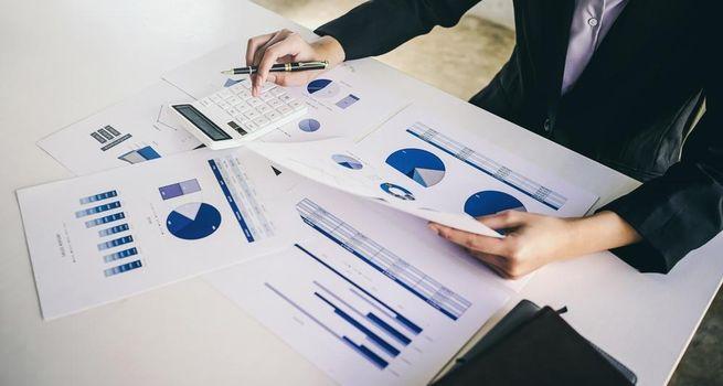 Can Saputo Deliver a Multi-Year Earnings Recovery Through Operational Transformation?