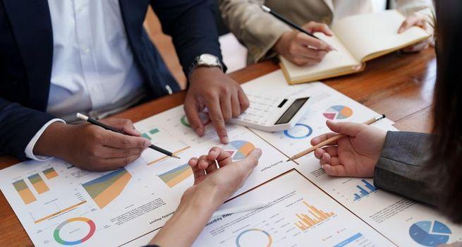 Why Is Canada's Economic Security and Foreign Investment Strategy Becoming a Major Political Story in 2026?