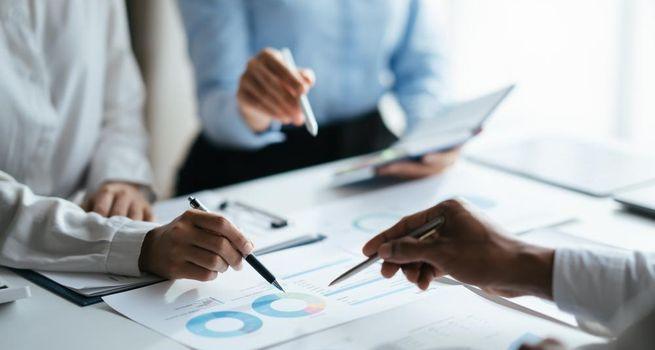 Omai Gold Stock Analysis: Bullish Momentum Builds