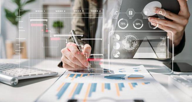 Navigating the Canadian Market: A Comprehensive Guide to Retail Portfolio Management and the 2026 Outlook