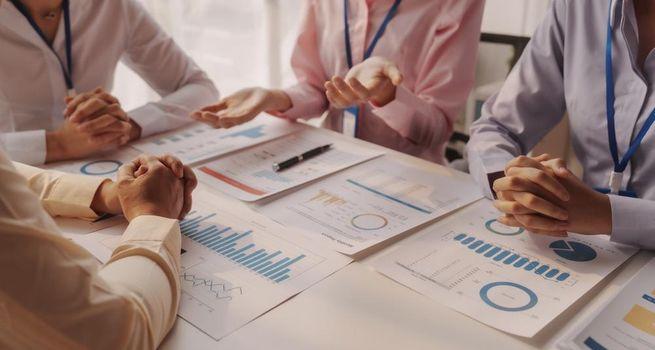 Chesapeake Gold Corp Faces Persistent Pressure as Weak Sentiment Clouds Near-Term Visibility