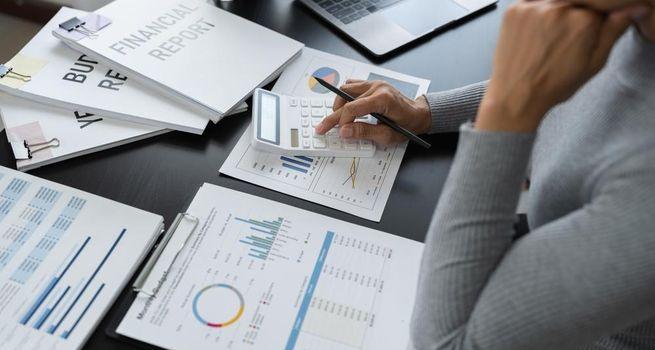 Abaxx Technologies Faces Renewed Selling Pressure as Weak Sentiment and Valuation Concerns Trigger Correction Risk