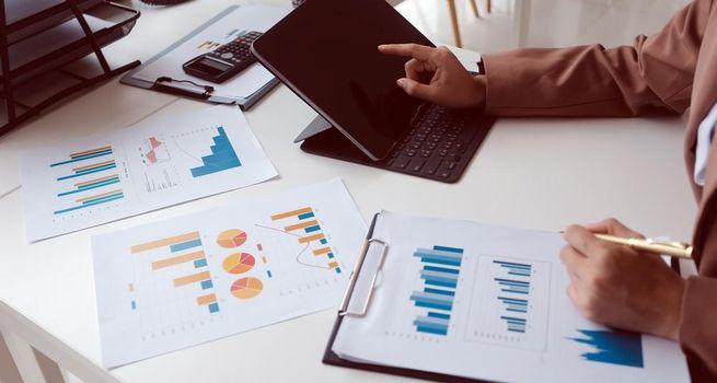 Greenfire Resources Ltd Slides Lower as Weak Sentiment and Operational Concerns Pressure Stock