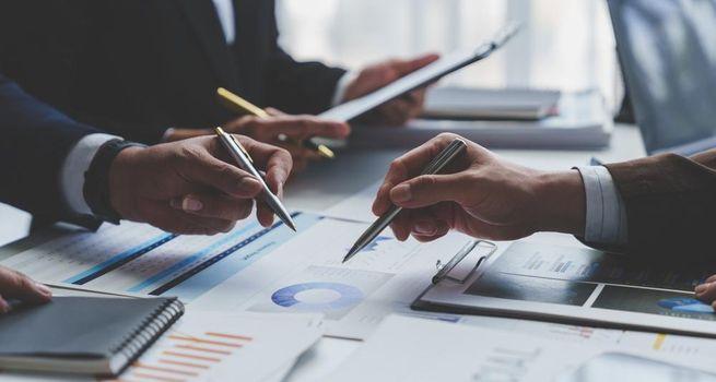 BlackBerry Limited (TSX:BB) Gains Momentum as QNX Growth and Software Transformation Drive Investor Optimism