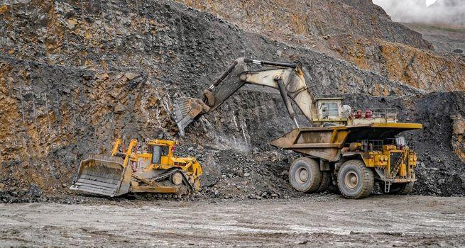 Vanguard Mining Corp. (CSE: UUU) Engages Geologist for NI 43-101 Report on Yuty Prometeo Project