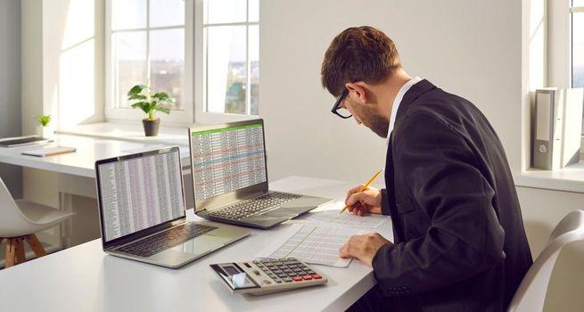 Definity Financial Corp Stock Slides as Weak Sentiment and Macro Risks Weigh on Outlook