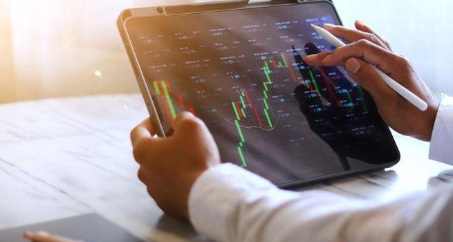 WSP Global Stock: Opportunity or Overvalued Engineering Giant?