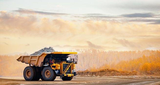 Is Minaurum Silver Inc. Struggling Under Exploration Uncertainty and Weak Market Sentiment?