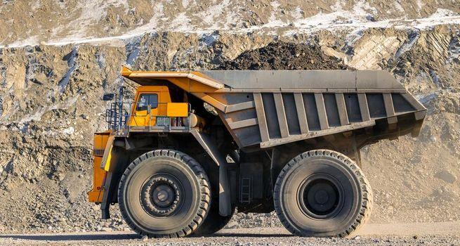 Lavras Gold Corp Rebounds as Strengthening Gold Market and Exploration Momentum Lift Sentiment