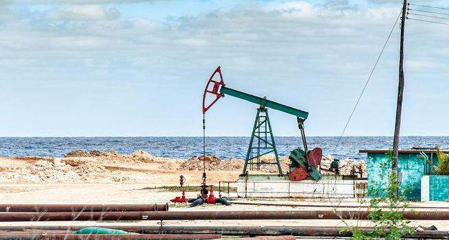 Why Are Investors Increasingly Bullish on Peyto Exploration Amid Energy Security Concerns?