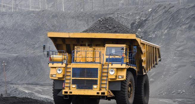 What’s Driving TSXV:ITR Stock Down Today Amid Gold Market Volatility?