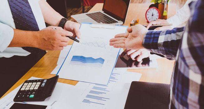 Should Investors Buy AIS Resources After Its 52-Week High?