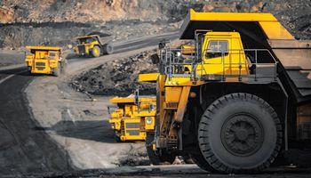 Why Did TSXV:HSTR - Heliostar Metals Decline 3.80% Despite Gold Remaining Near Multi-Year Highs?