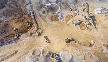 Why Are Gold Producers Becoming a Key Focus Amid Rising Global Geopolitical Uncertainty?