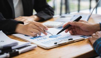 National Pharmacare at a Crossroads: What It Means for Healthcare and TSX Stocks