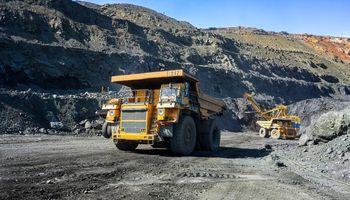 Errington Metals Rises as Exploration Momentum Builds
