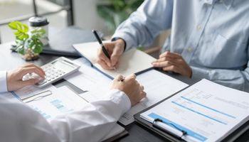 PKT Pulls Back as Property Stock Loses Short-Term Momentum