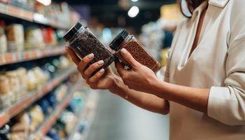 ATD - Alimentation Couche-Tard: Has This Canadian Retail Giant Run Too Far Too Fast?