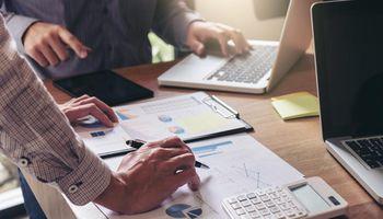 Great-West Lifeco Gains Investor Attention as Insurance Sector Strength Supports a Constructive Outlook