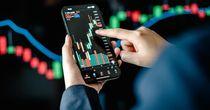 Why Are Investors Buying TSX:MTL Today Despite Macro Risks?